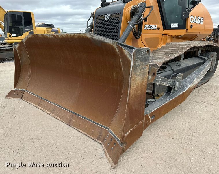 image for item DQ1381 2018 Case 2050M XLT  dozer