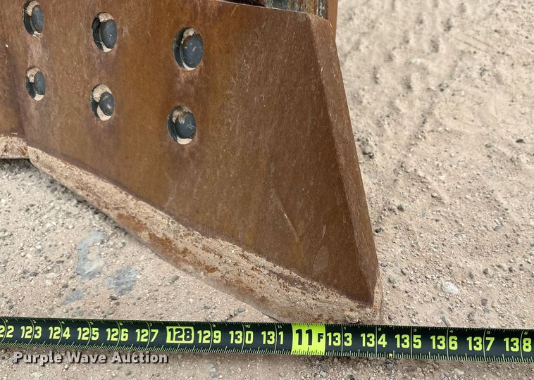 image for item DQ1381 2018 Case 2050M XLT  dozer