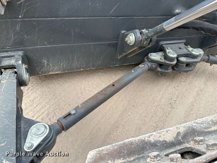 image for item DQ1381 2018 Case 2050M XLT  dozer