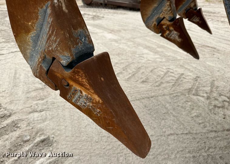 image for item DQ1381 2018 Case 2050M XLT  dozer