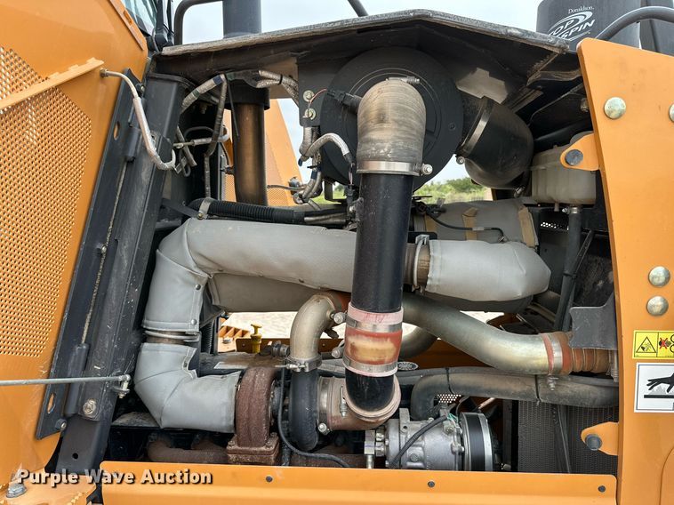 image for item DQ1381 2018 Case 2050M XLT  dozer