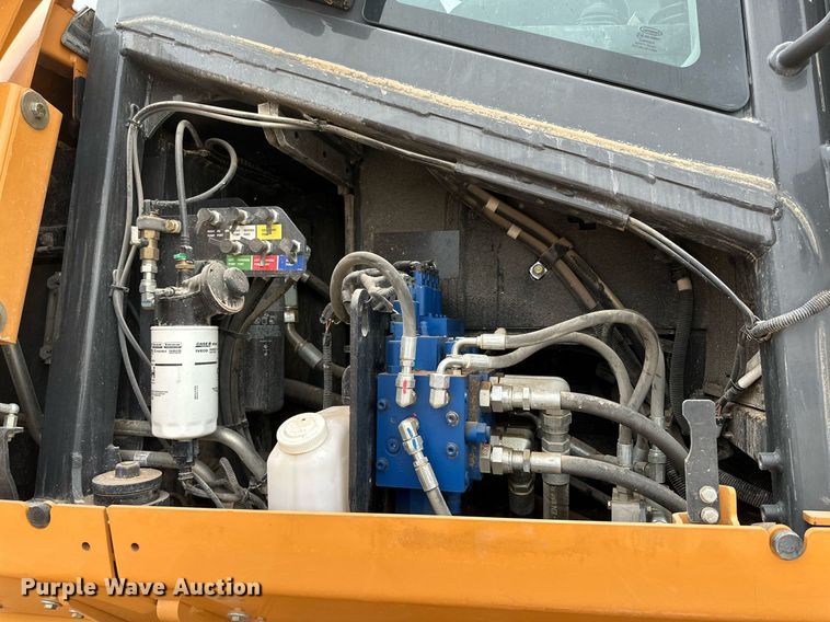 image for item DQ1381 2018 Case 2050M XLT  dozer