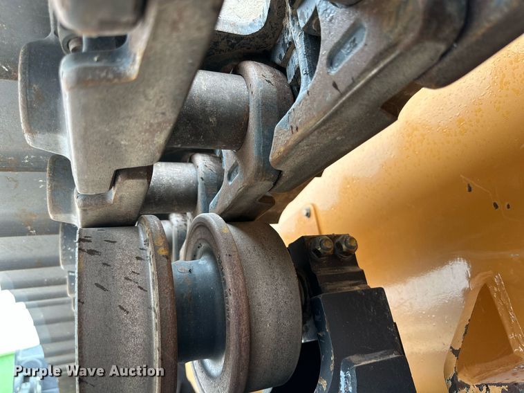 image for item DQ1381 2018 Case 2050M XLT  dozer