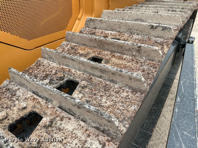 image for item DQ1381 2018 Case 2050M XLT  dozer