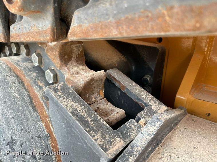 image for item DQ1381 2018 Case 2050M XLT  dozer