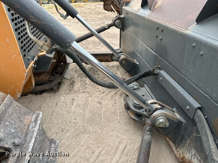 image for item DQ1382 2015 Case 2050M XLT  dozer