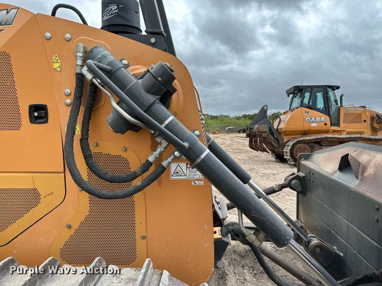 image for item DQ1382 2015 Case 2050M XLT  dozer