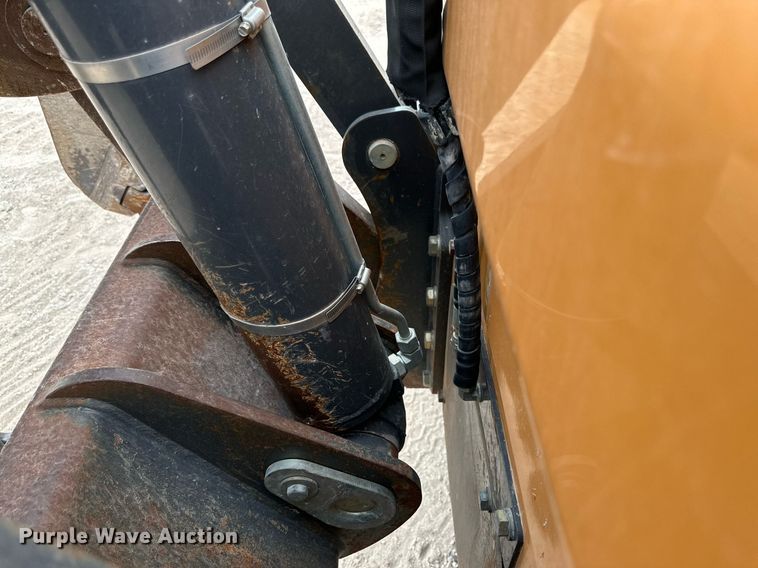 image for item DQ1382 2015 Case 2050M XLT  dozer