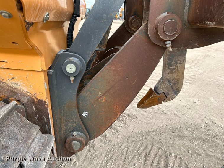image for item DQ1382 2015 Case 2050M XLT  dozer