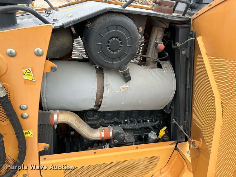 image for item DQ1382 2015 Case 2050M XLT  dozer