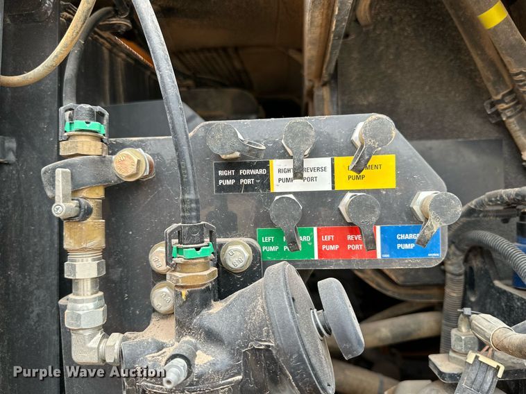 image for item DQ1382 2015 Case 2050M XLT  dozer