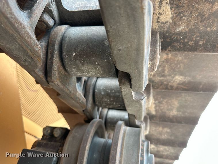 image for item DQ1382 2015 Case 2050M XLT  dozer