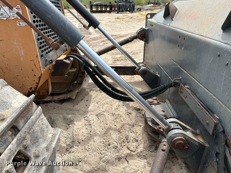 image for item DQ1383 2014 Case 2050M XLT  dozer