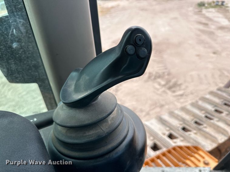 image for item DQ1383 2014 Case 2050M XLT  dozer