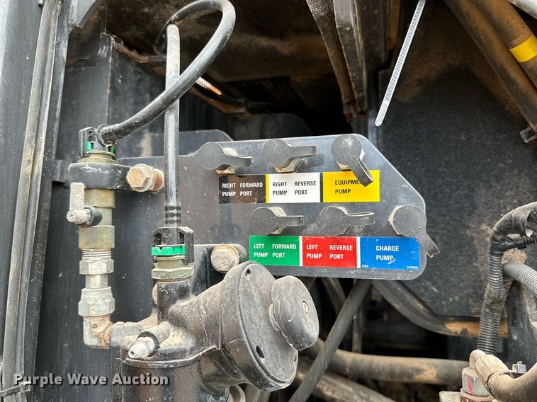 image for item DQ1383 2014 Case 2050M XLT  dozer