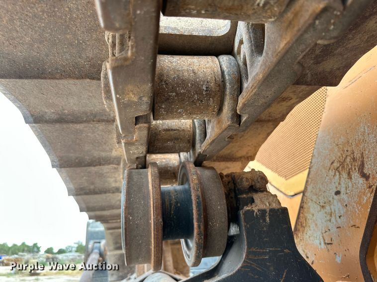 image for item DQ1383 2014 Case 2050M XLT  dozer