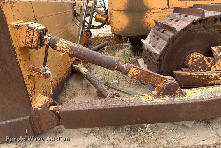 image for item DQ1384 2003 Case 1850K  dozer