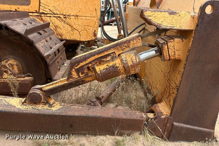 image for item DQ1384 2003 Case 1850K  dozer