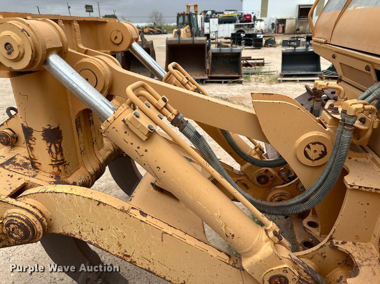 image for item DQ1384 2003 Case 1850K  dozer