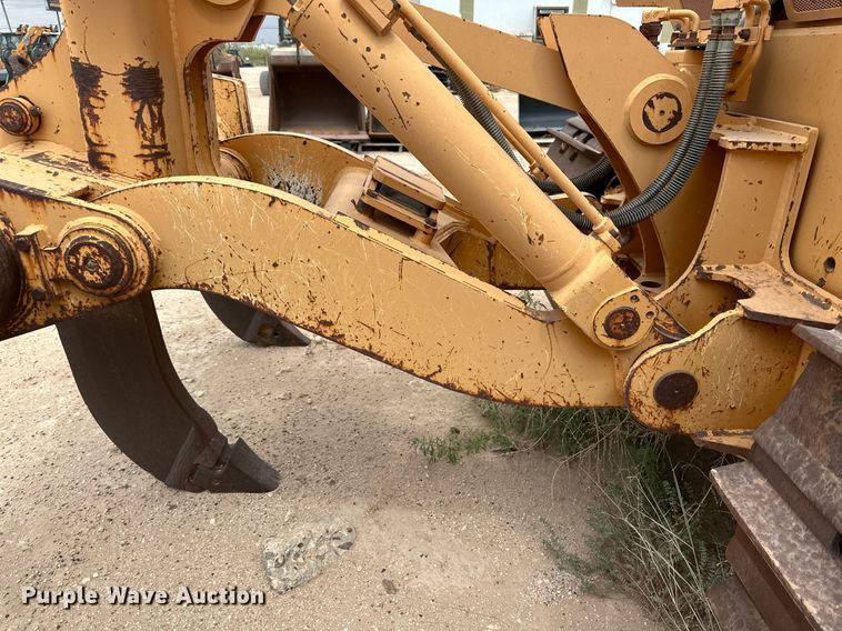 image for item DQ1384 2003 Case 1850K  dozer