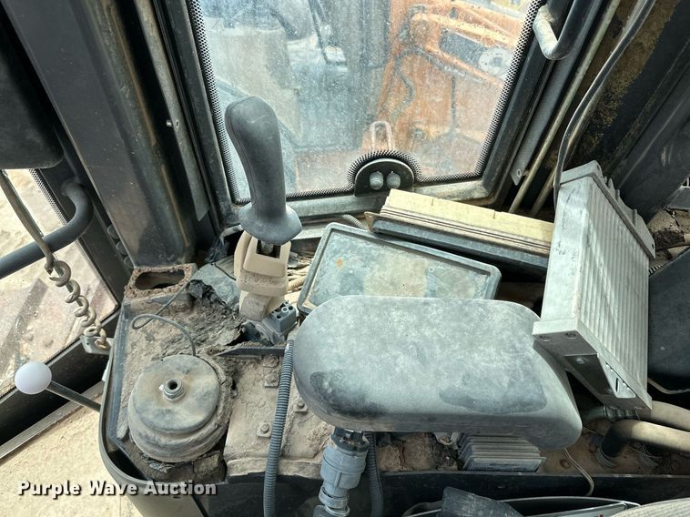 image for item DQ1384 2003 Case 1850K  dozer