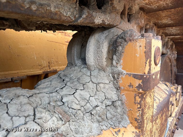 image for item DQ1384 2003 Case 1850K  dozer