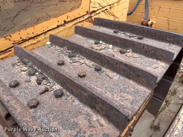 image for item DQ1384 2003 Case 1850K  dozer