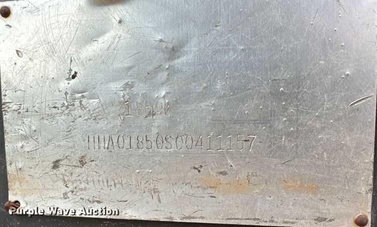 image for item DQ1384 2003 Case 1850K  dozer