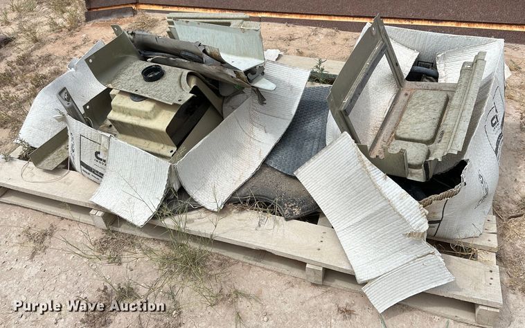 image for item DQ1384 2003 Case 1850K  dozer