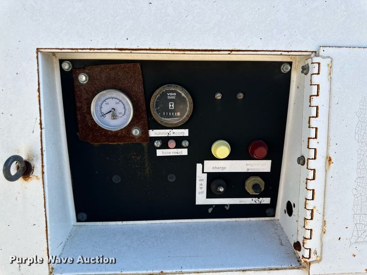 image for item DQ1387 Chicago Pneumatic CPS 185  air compressor