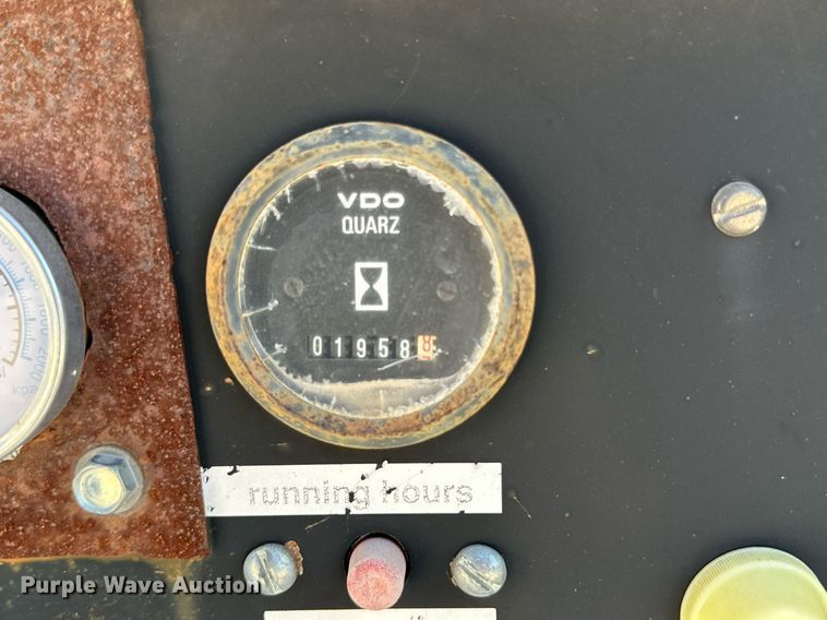 image for item DQ1387 Chicago Pneumatic CPS 185  air compressor