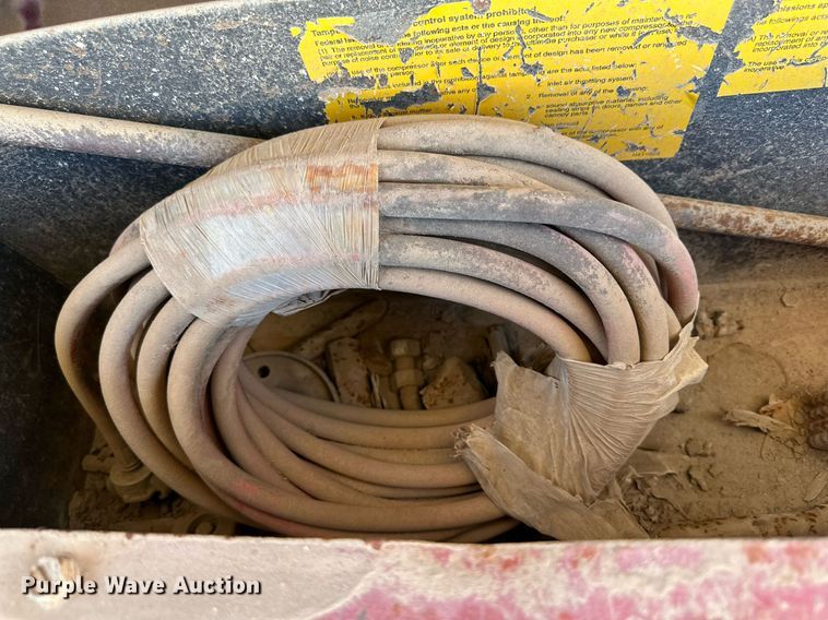 image for item DQ1387 Chicago Pneumatic CPS 185  air compressor