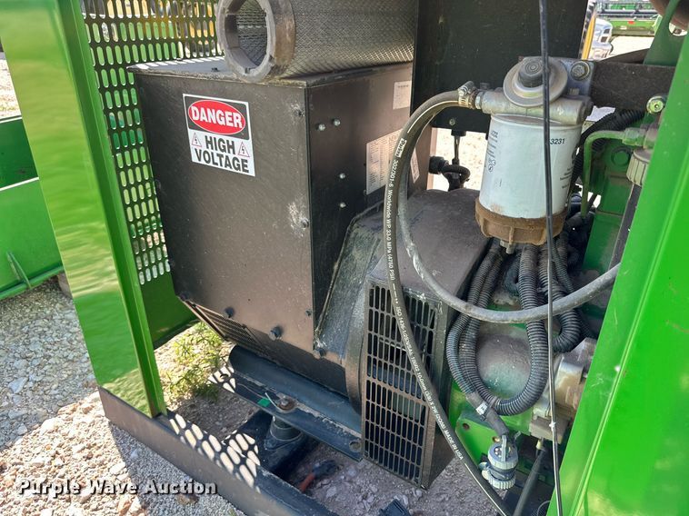 image for item DQ1388 John Deere  generator