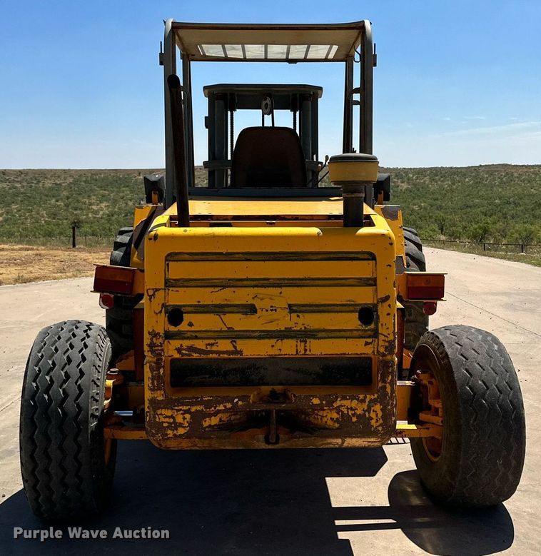 image for item DQ1391 1996 JCB 930  forklift