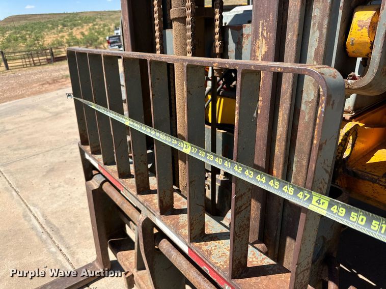 image for item DQ1391 1996 JCB 930  forklift