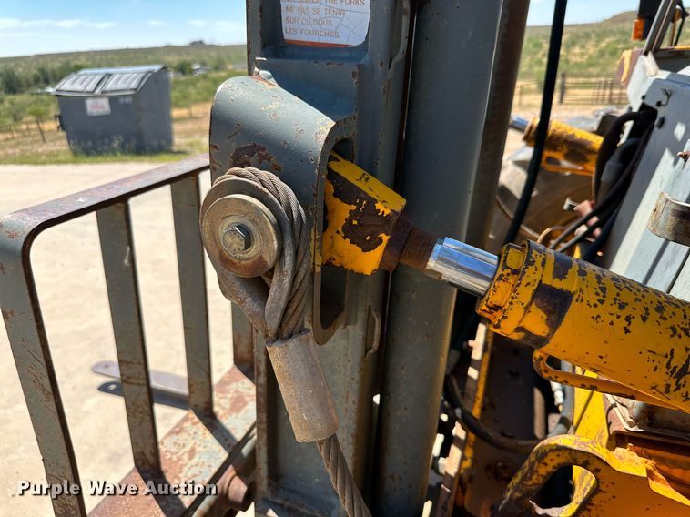 image for item DQ1391 1996 JCB 930  forklift