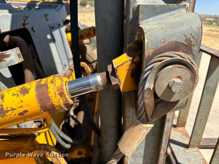 image for item DQ1391 1996 JCB 930  forklift