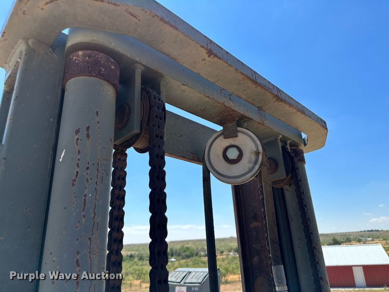 image for item DQ1391 1996 JCB 930  forklift