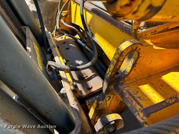 image for item DQ1391 1996 JCB 930  forklift