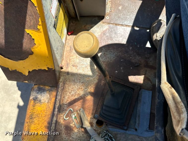 image for item DQ1391 1996 JCB 930  forklift