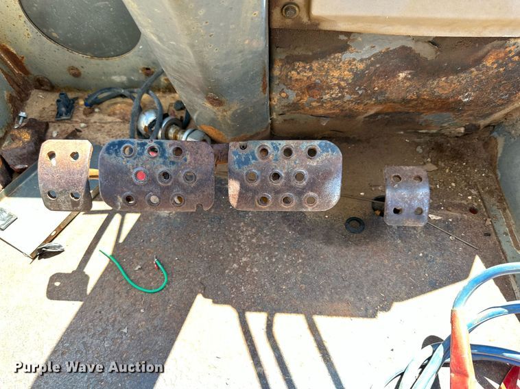 image for item DQ1391 1996 JCB 930  forklift