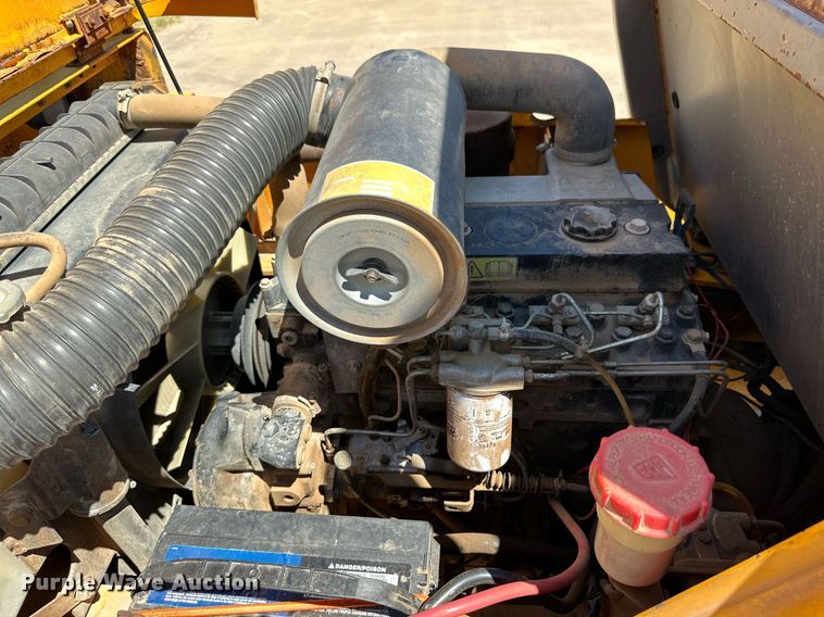 image for item DQ1391 1996 JCB 930  forklift