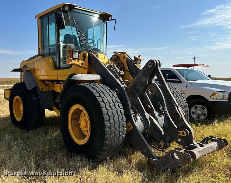 image for item DQ1396 2009 Volvo L60F  wheel loader