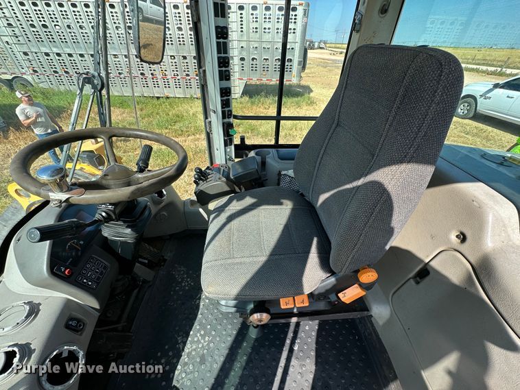 image for item DQ1396 2009 Volvo L60F  wheel loader