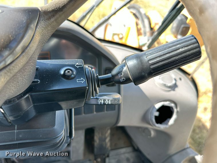 image for item DQ1396 2009 Volvo L60F  wheel loader