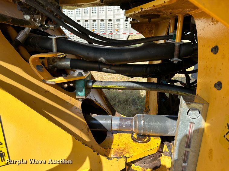 image for item DQ1396 2009 Volvo L60F  wheel loader