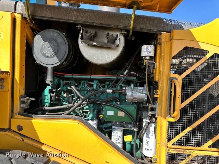 image for item DQ1396 2009 Volvo L60F  wheel loader