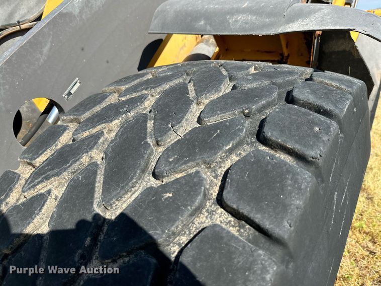image for item DQ1396 2009 Volvo L60F  wheel loader