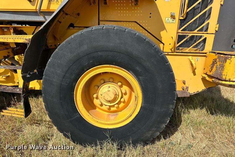 image for item DQ1396 2009 Volvo L60F  wheel loader
