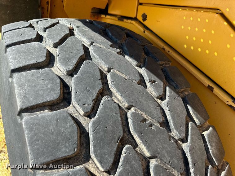 image for item DQ1396 2009 Volvo L60F  wheel loader